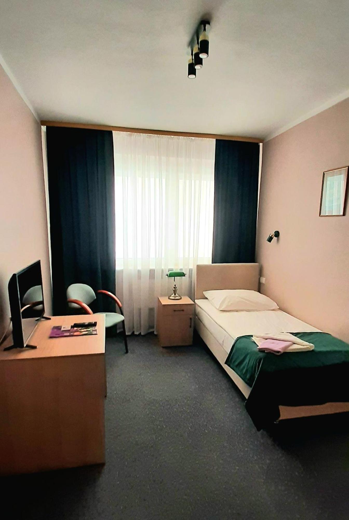 ביאליסטוק Hotel Bosir מראה חיצוני תמונה