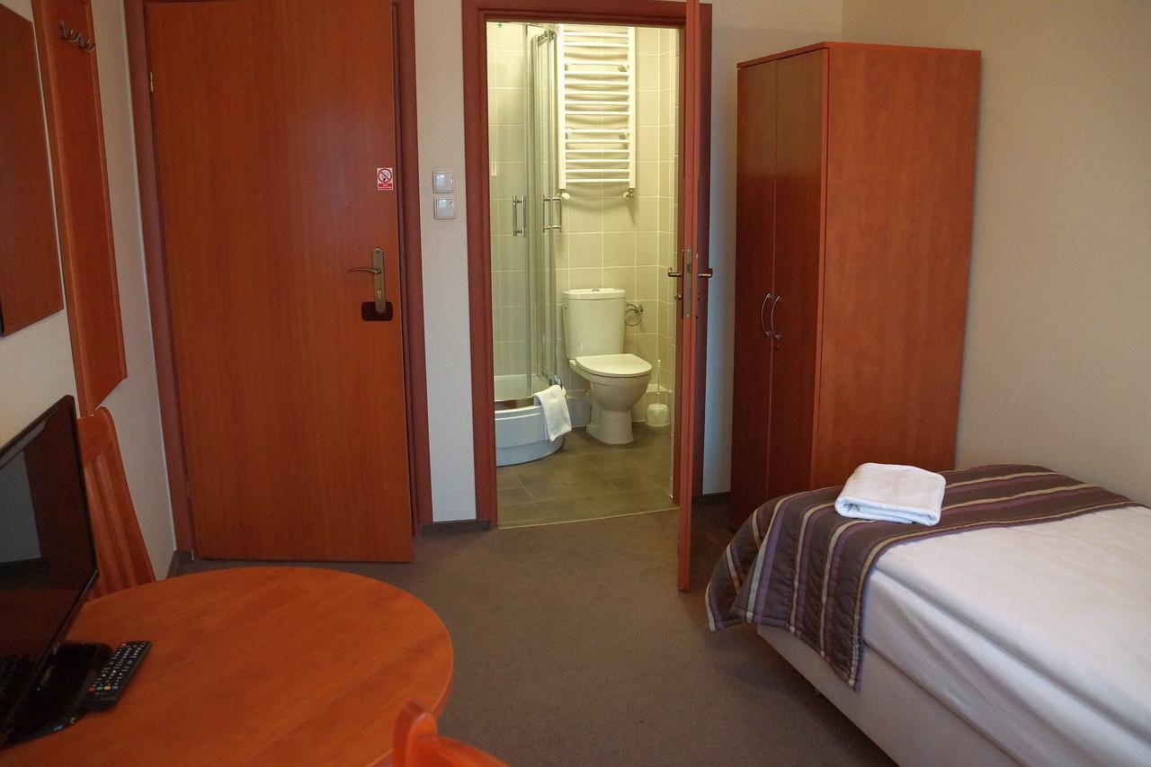 ביאליסטוק Hotel Bosir מראה חיצוני תמונה