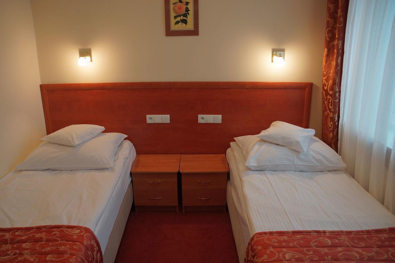 ביאליסטוק Hotel Bosir מראה חיצוני תמונה